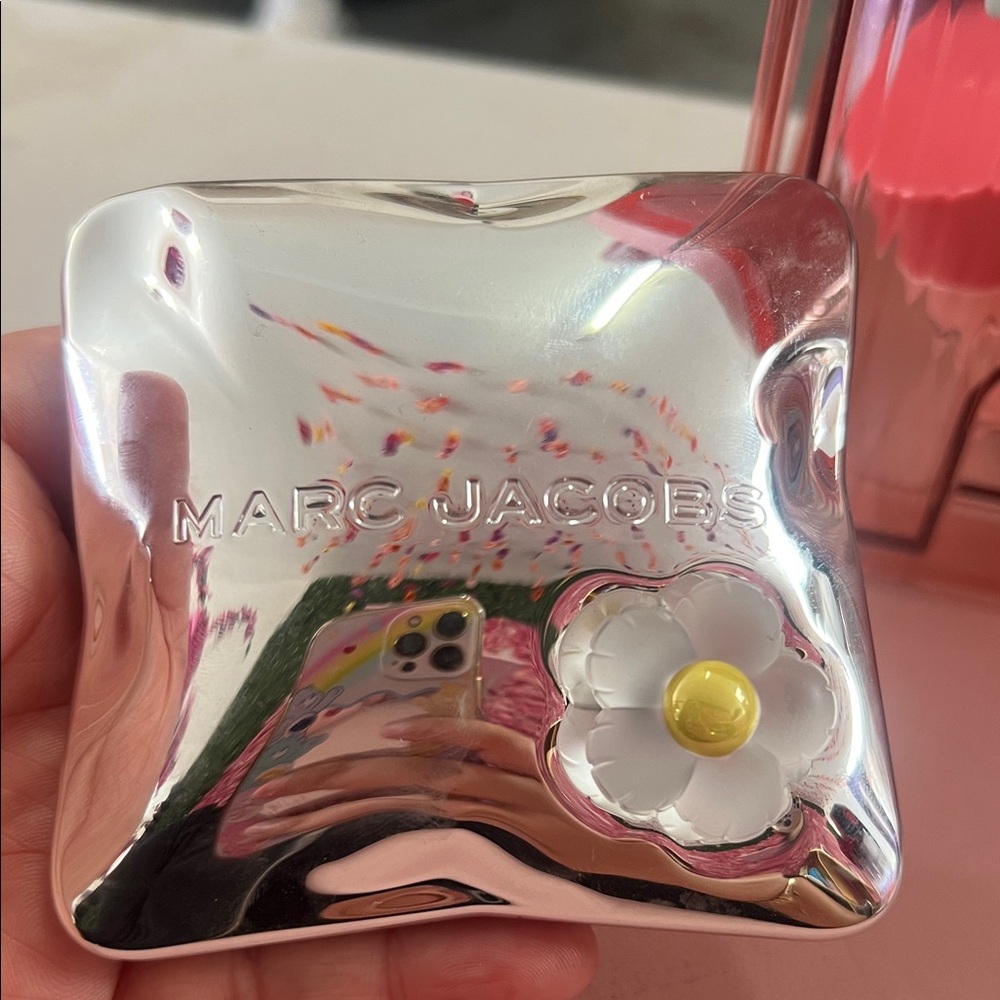 Marc By Marc Jacobs Silver Compact Bronzer with White Daisy Accent